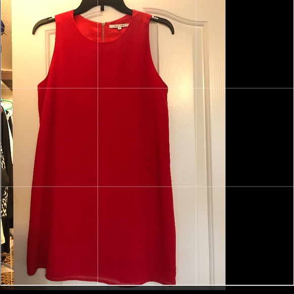 Dresses & Skirts - Cute summer Dress